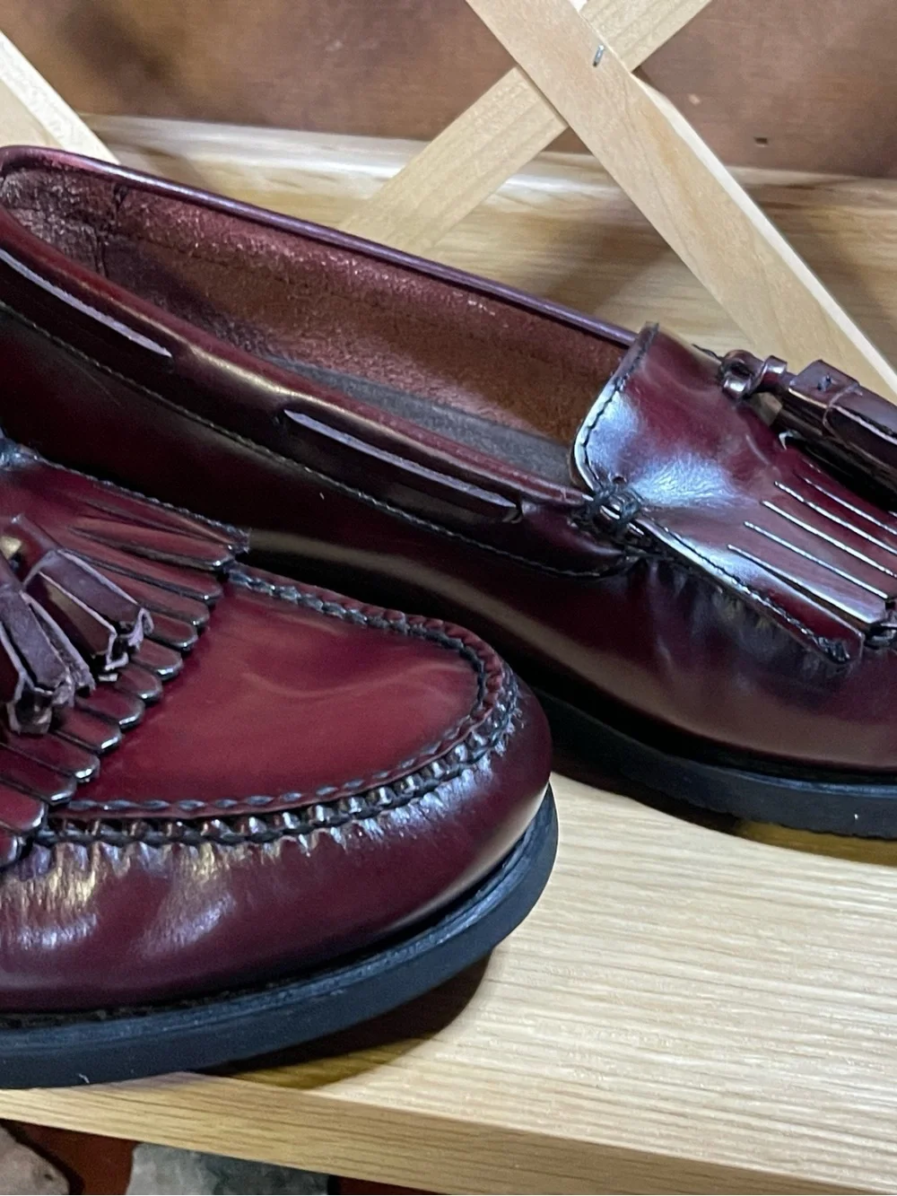 EUC Rockport DMX Men’s Sz 10.5 W Burgundy Tassel Kiltie Loafers
